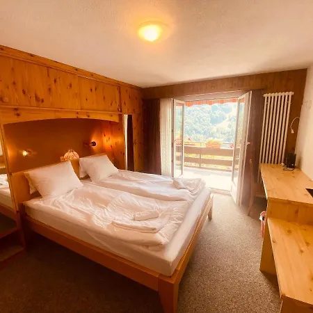 Lovely Room, Private Bathroom And Big Balcony Hotel Saas im Prattigau